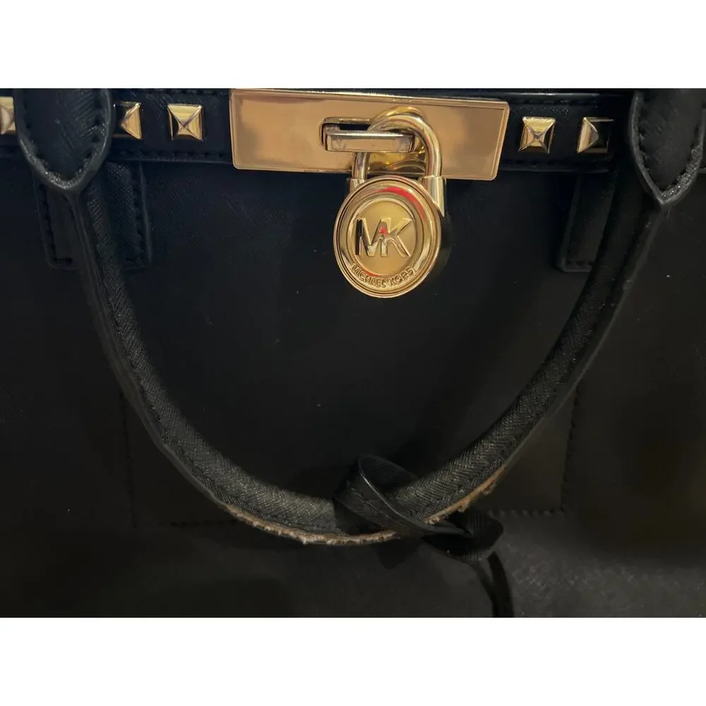Michael Kors Hamilton Traveler Large Studded Tote Shoulder Bag Black - Picture 2 of 8